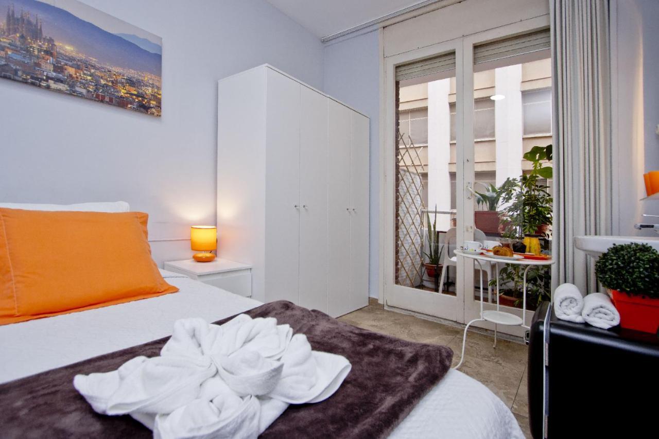 Barcelona City Seven ภายนอก รูปภาพ